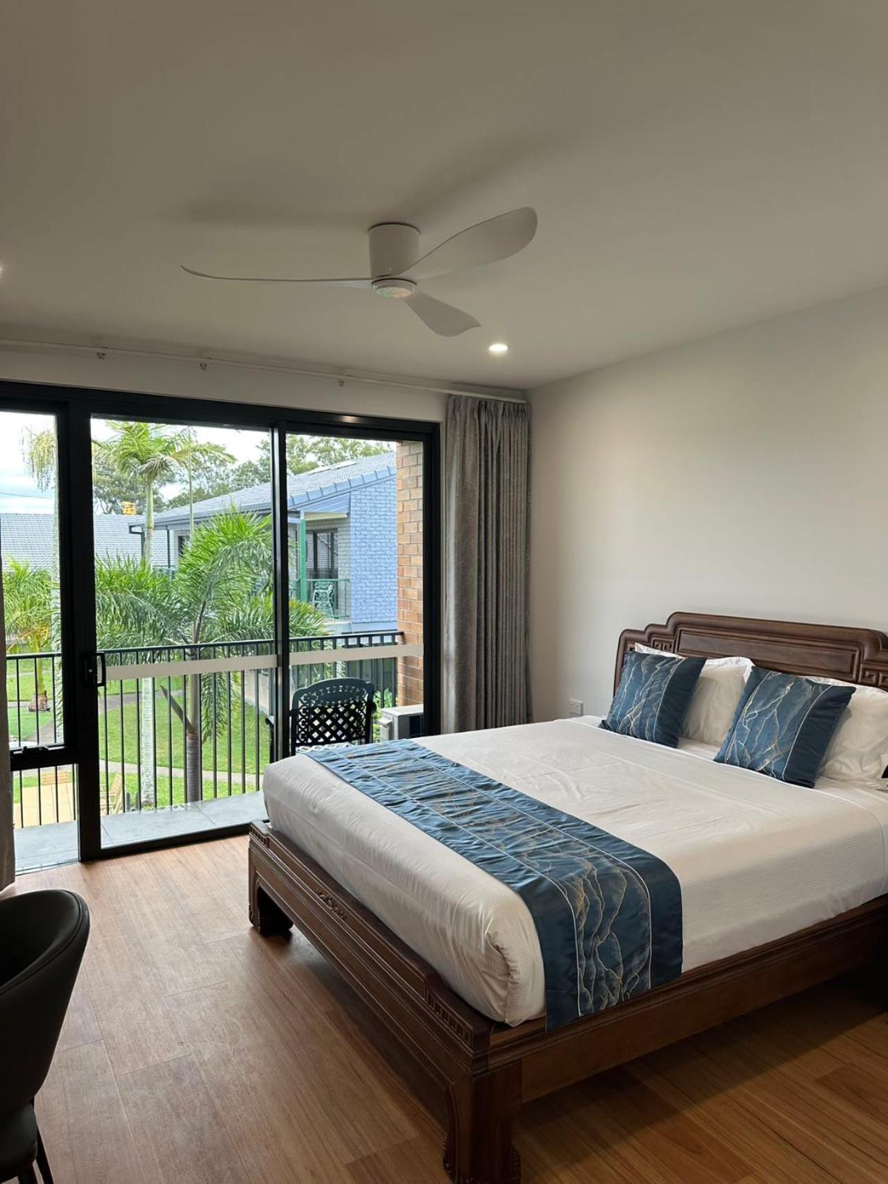 Oxley Motor Inn Brisbane Exterior photo